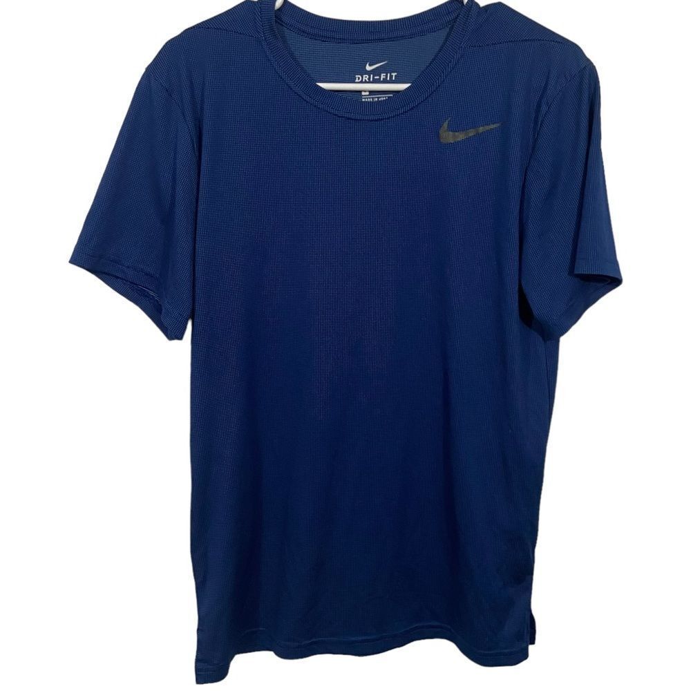 Nike Dri-Fit Short Sleeve Athletic T-shirt